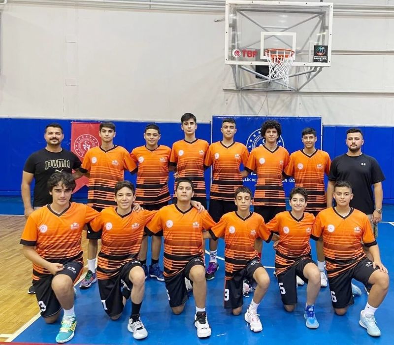 Mersin yar finalde...