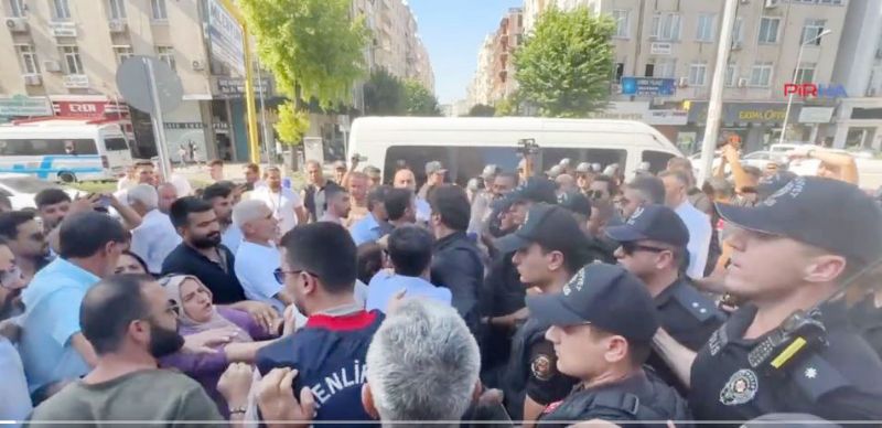 Mersinde protesto arbedeye dnt...