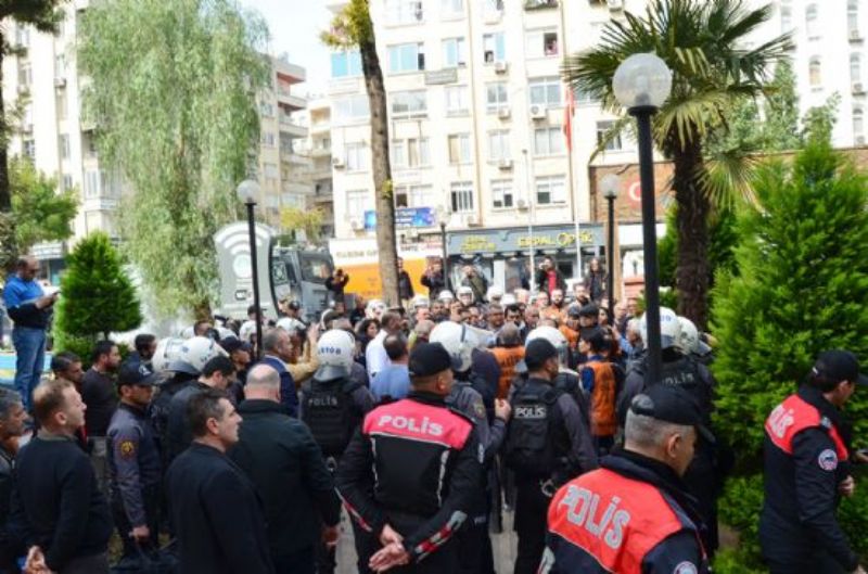 Mersin�de 8 g�nl�k eylem yasa�� ...
