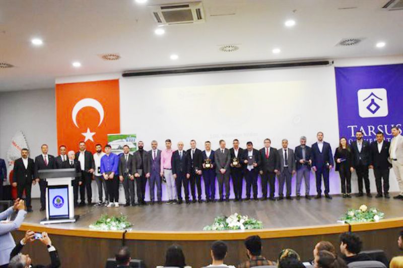 Tarsus Ticaret Borsasndan  grkemli kurulu kutlamas...