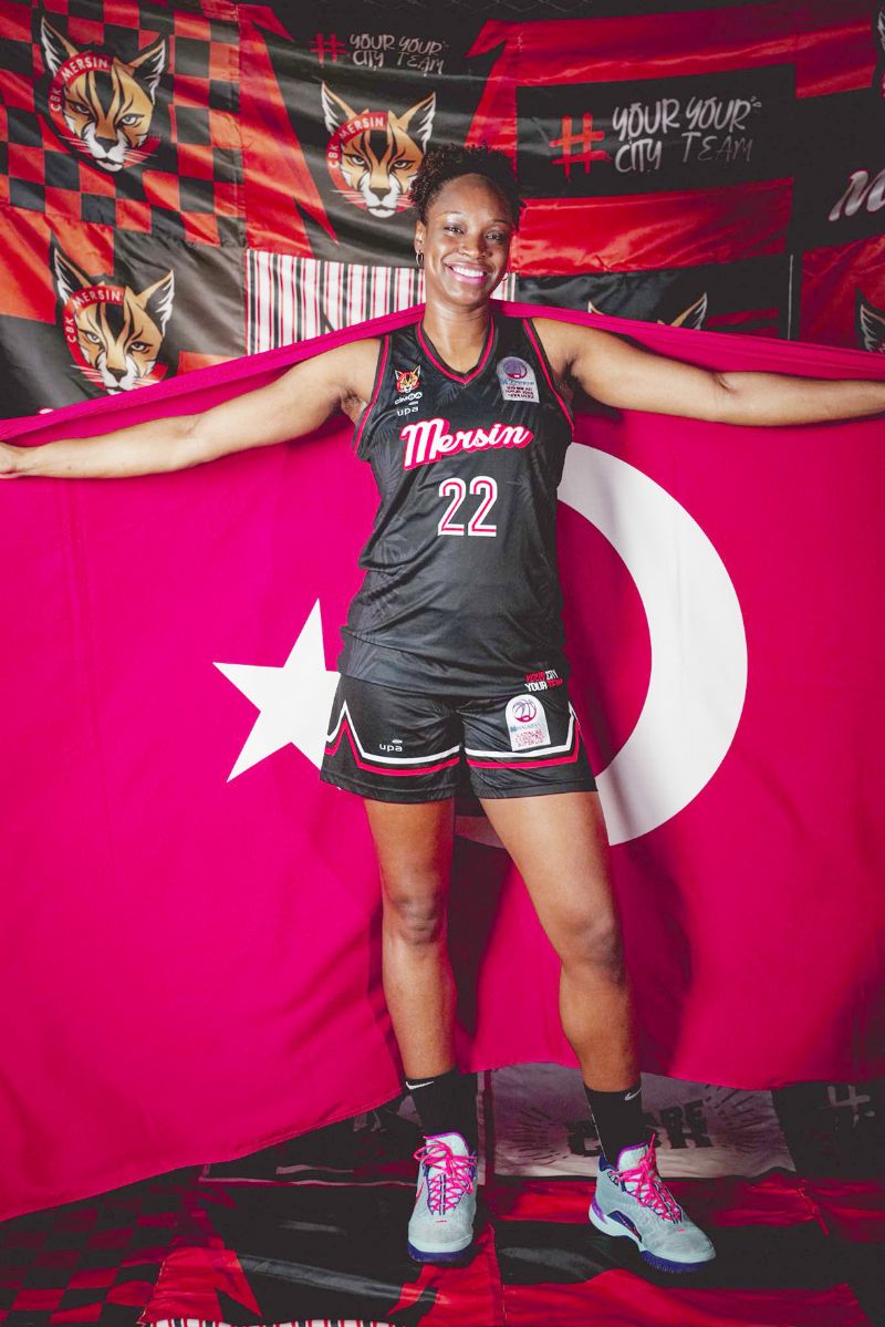 ABD�li basketbolcu Burke, T�rk vatanda�� oldu...