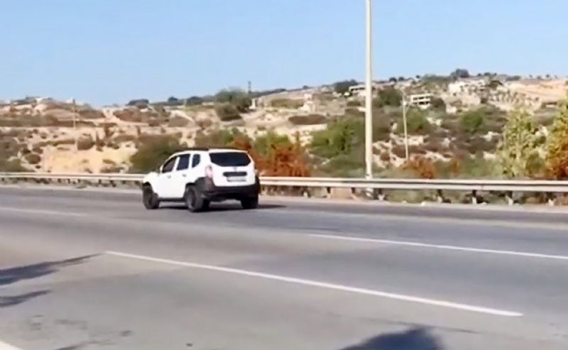 Otoyolda geri giden srcy vatanda ekti, jandarma ceza kesti...