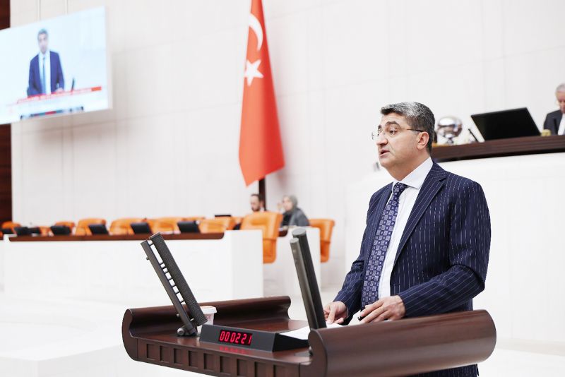 Mersin Marina�daki kirlilik TBMM’ye ta��nd�