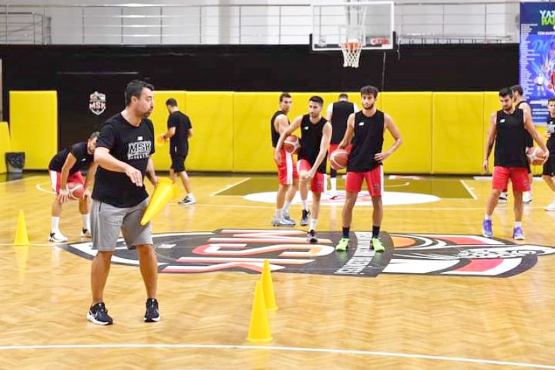 MSK sezona Mersinde hazrlanyor...