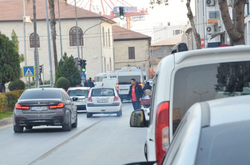 Mersin ara says  en fazla 7inci ehir...