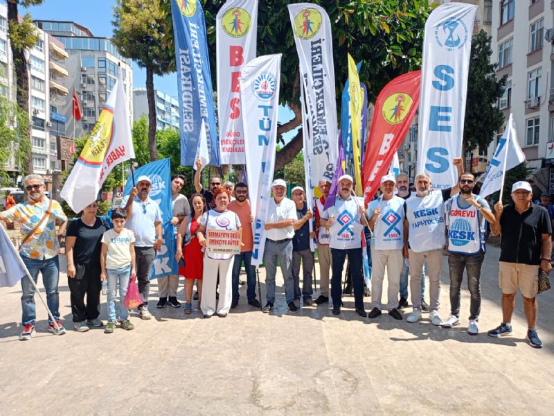 Memur: G()revde!...