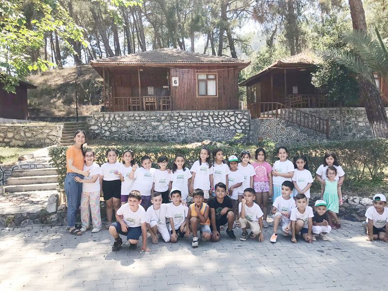 ��rencilere orman e�itimi...