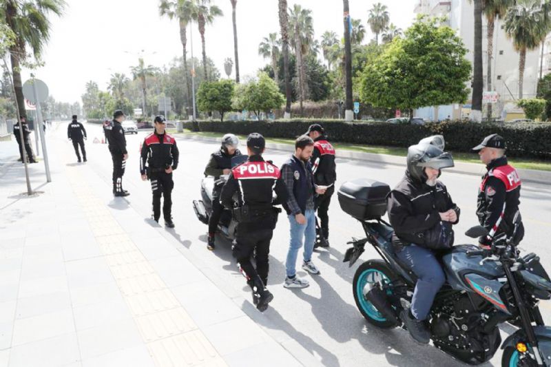 Mersin�de  motosiklet �ok trakt�r az!...