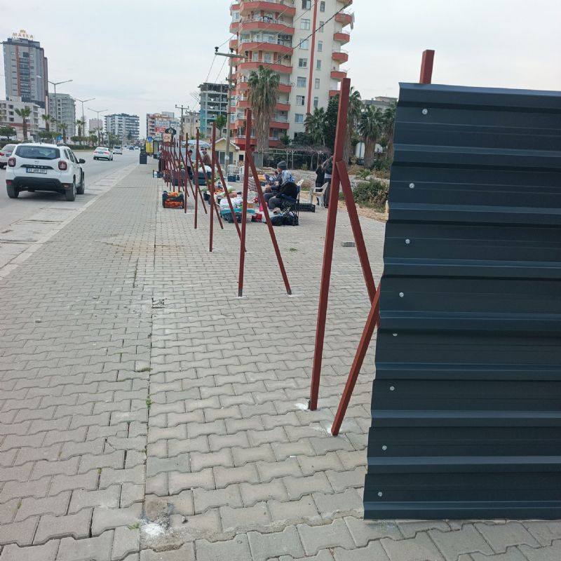 Mezitli Belediyesine usulszlk tepkisi...