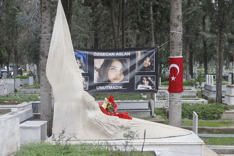 Mersin �zgecan�� unutmad�