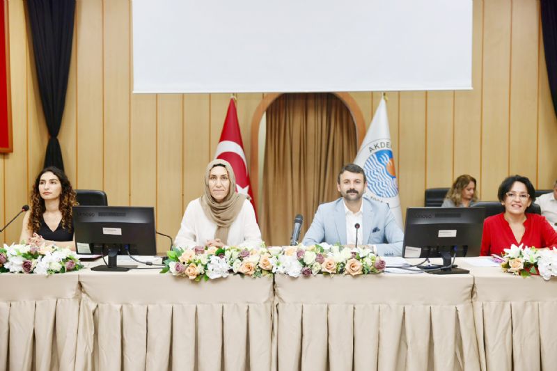 Akdeniz�in arazileri �bor� i�in sat�l�yor!...