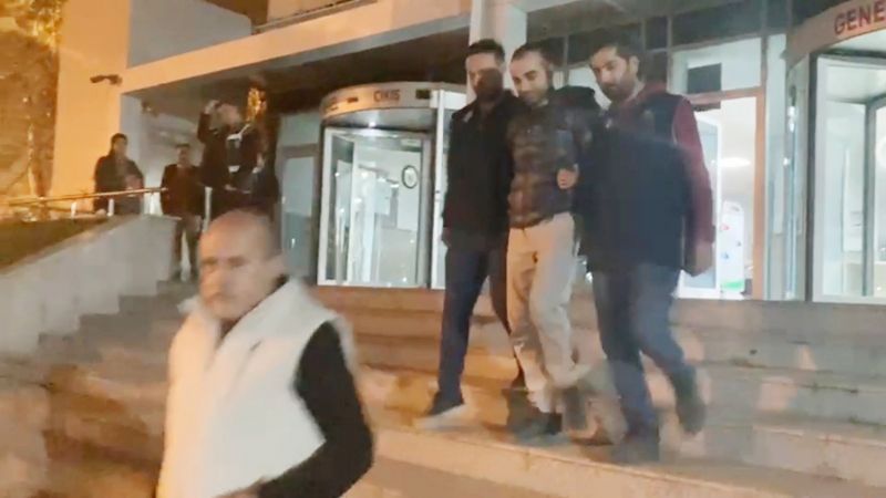 15 Temmuz faili Mersinde polise yakaland...