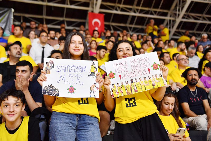 Carettalar sezonun a��l���n� yap�yor...