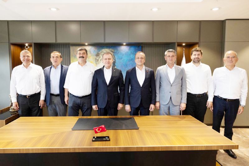 Mersin CHP’de ekime byyor!...