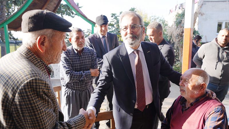 Bakan Bozdoan, Tarsusun  geleceini mahallelerde planlyor...