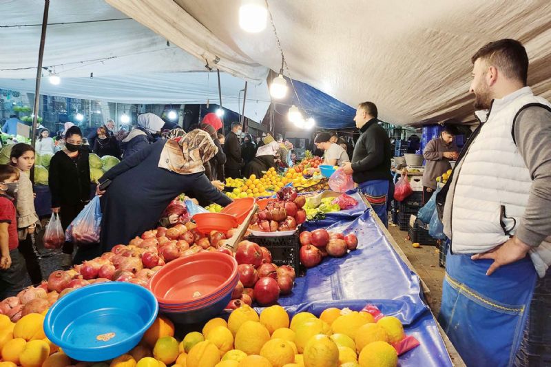 Hal ve market aras�nda u�urum! Halde 50 lira markette 70 lira!...