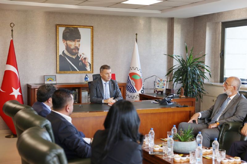 Mersin, Halk Bankasndan  tacir ve esnafa destek istiyor...