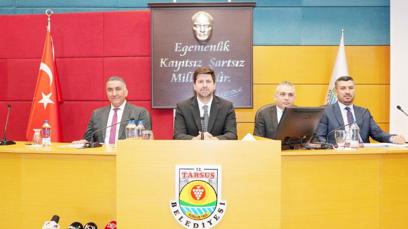 Tarsus�ta g�zler  �smetpa�a�n�n d�n���m�nde