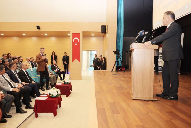 niversite, sanayi ve medya ibirlii toplants dzenlendi ...