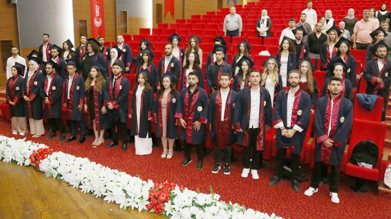 Eczac�lar yemin ederek kep att�...