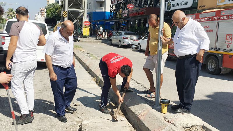 Mazgaldan telefon kurtarma operasyonu...