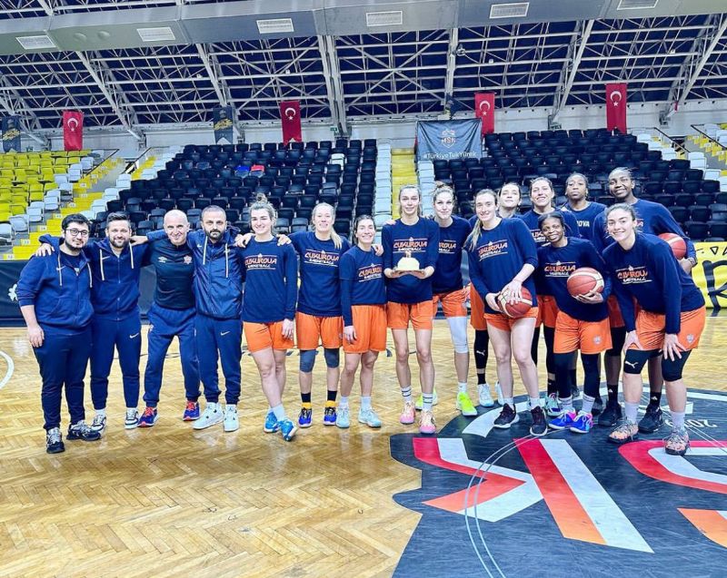 BK eyrek finale hazr...
