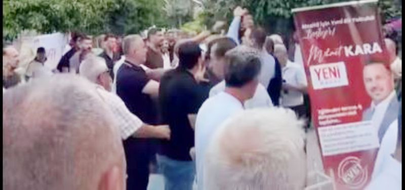 Yeni Parti Mezitli Kongresi’nde silahlar �ekildi