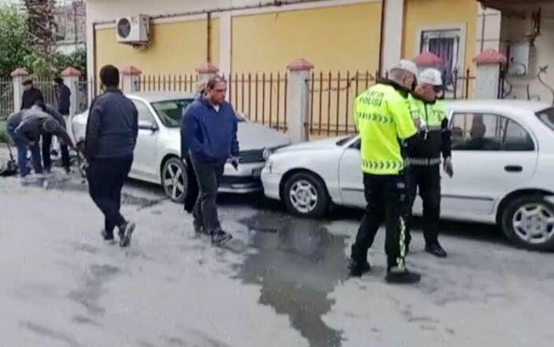 Alkoll src park halindeki aralara vurarak durabildi...