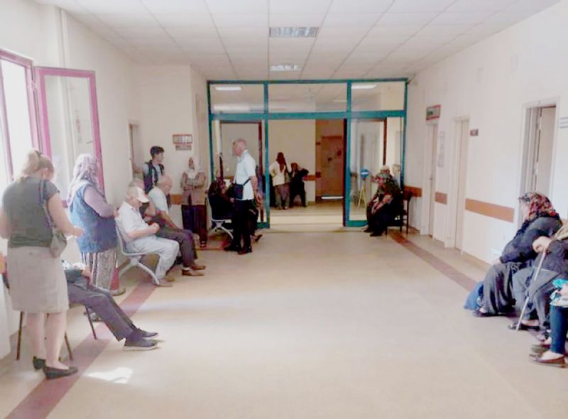 �aml�yayla�dan Devlet Hastanesi i�in  eksik tepkisi!...