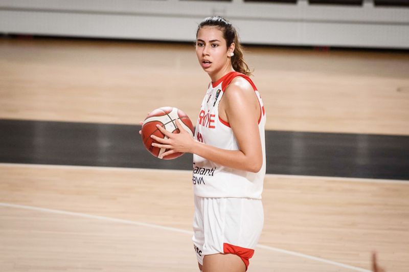 Mersin gururu Amerika�da...