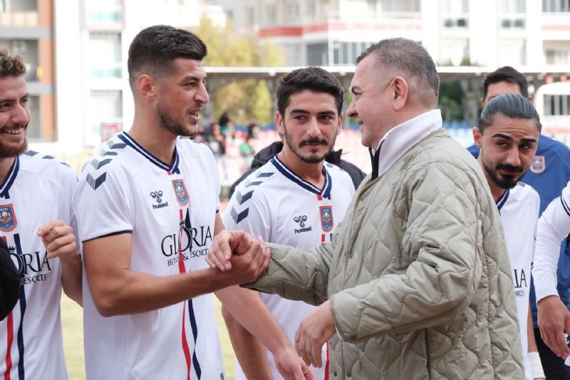 Silifke�de g�zler Erciyes�e d�nd�...