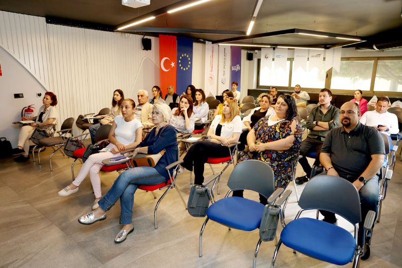 Kadn ve gen giriimcilere AB destei ...