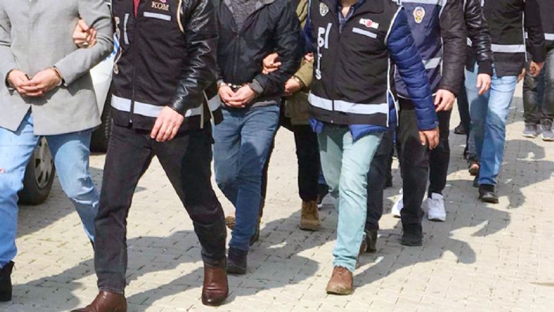 Mersin’de ev basknlar 5 kii gzaltna alnd...