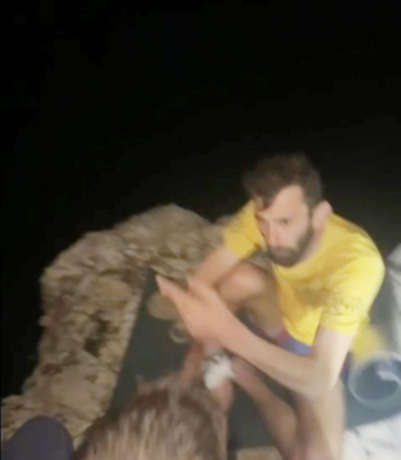 Kanyonda kaybolan 5 ki�i ekiplerce kurtar�ld�...