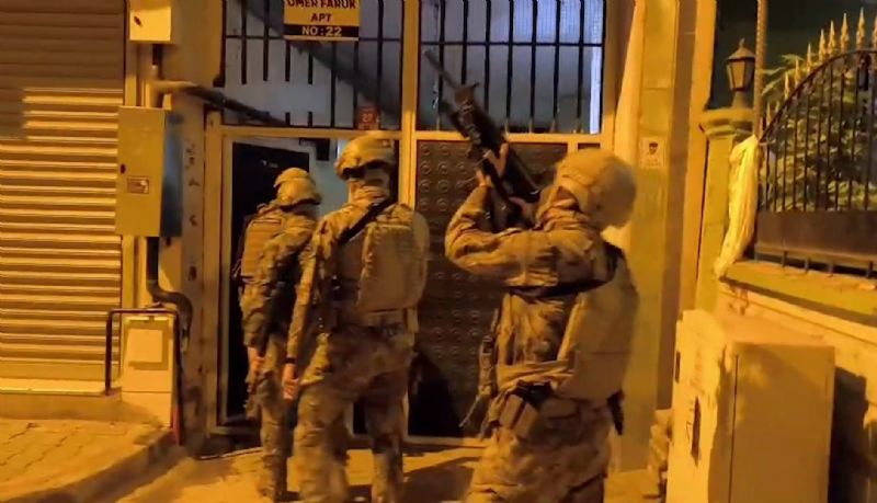 Mersin’de uyuturucu satclarna operasyon...