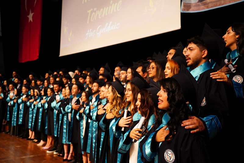 Mersin �niversitesi�nde  Grup Yorum sans�r�...