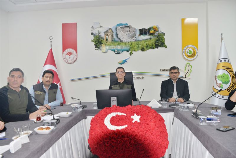 Ormanda izin ve irtifak eitimi tamamland...
