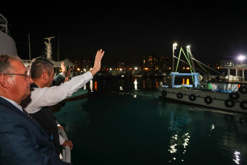 Mersin’de balklar ’Vira Bismillah’ dedi...
