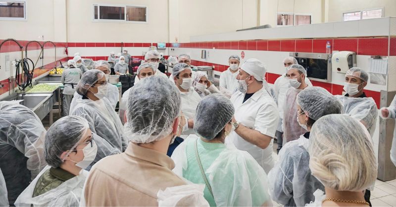 Mersin g�da g�venli�i pe�inde...