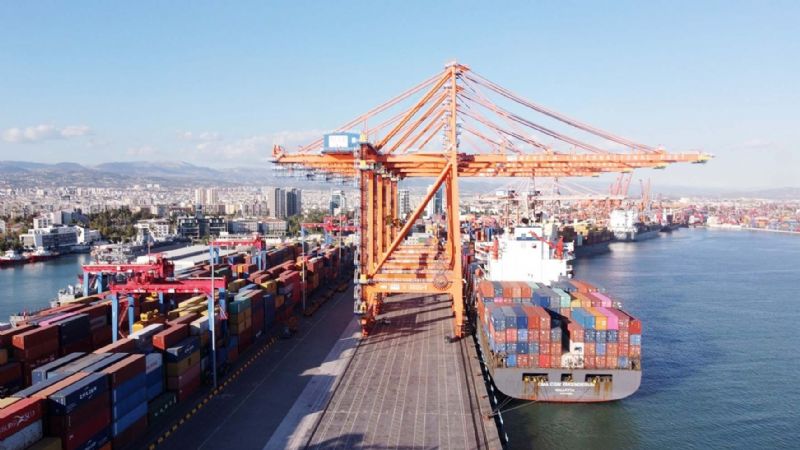 Mersin liman�na 20 milyon tondan fazla y�k al�nd�...