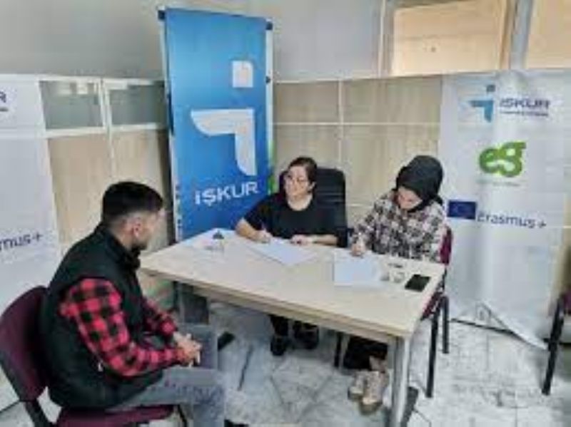KUR 2022de Mersini  ampiyonlar arasnda gsterdi!...