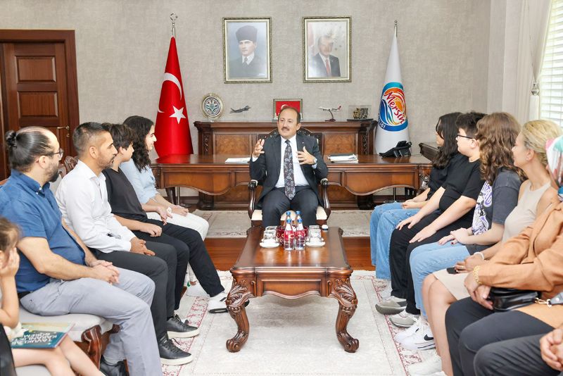 �ampiyonlar gururlu ...