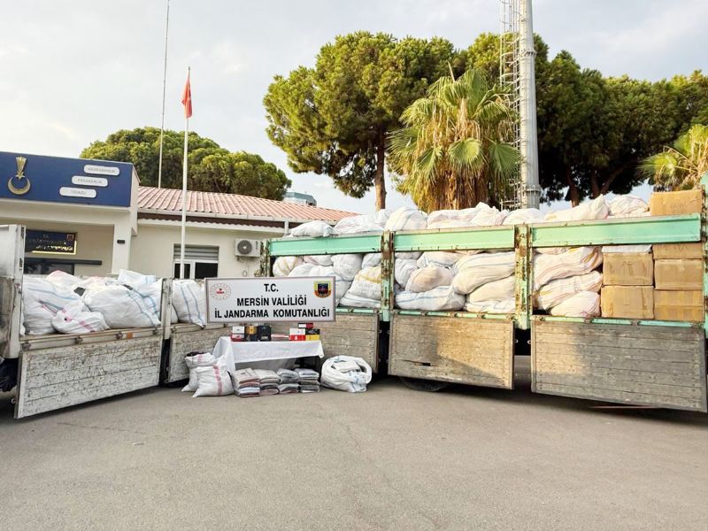 Mersin�de 50 milyon TL�lik ka�ak giyim operasyonu...